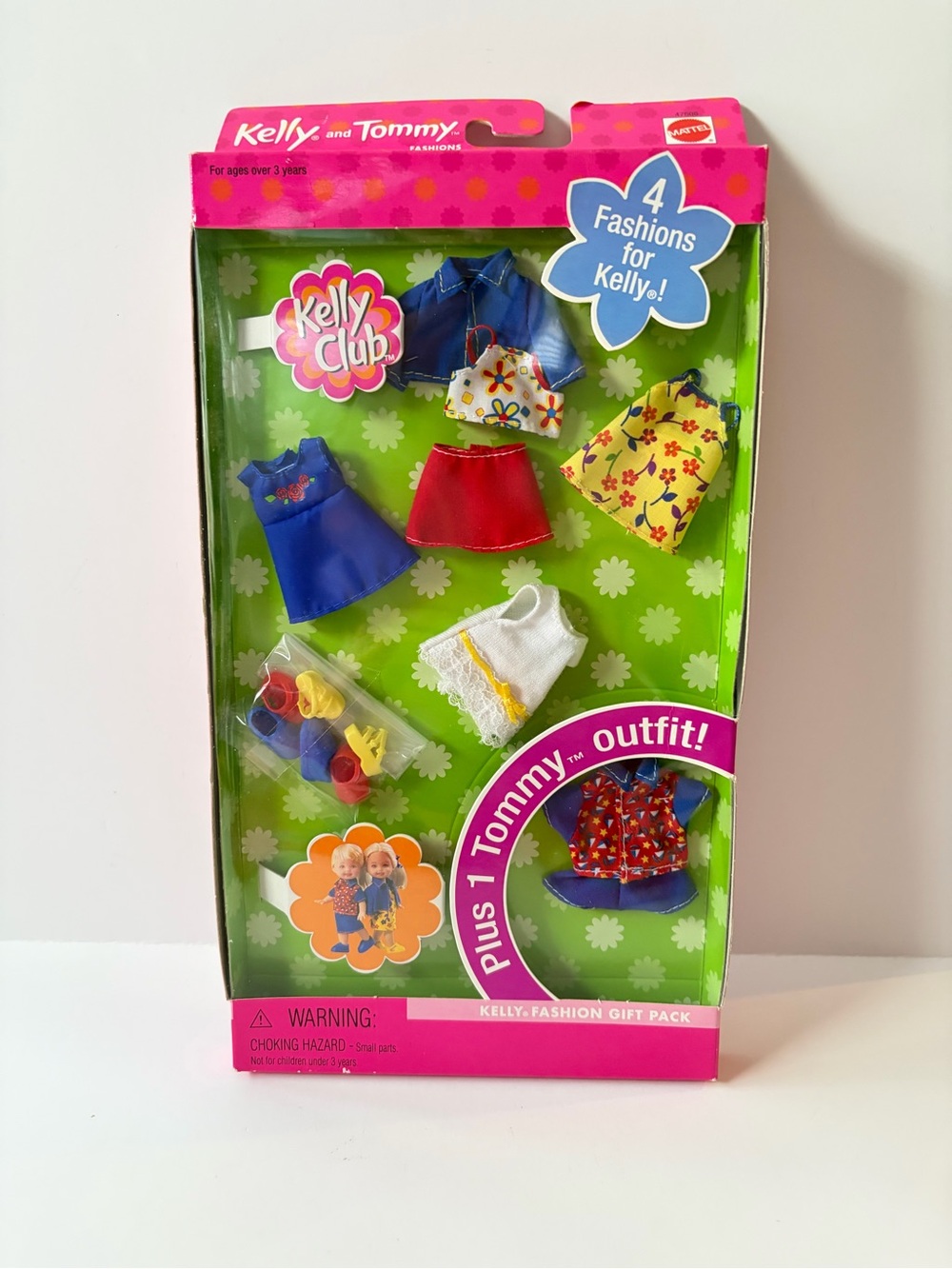 NIB Kelly and Tommy Kelly Club Doll Clothes Set